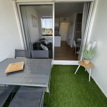 Moderne, Parking, Proche Et Port - Fr-1-723-95 Apartment *
