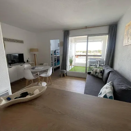 Moderne, Parking, Proche Et Port - Fr-1-723-95 Apartment